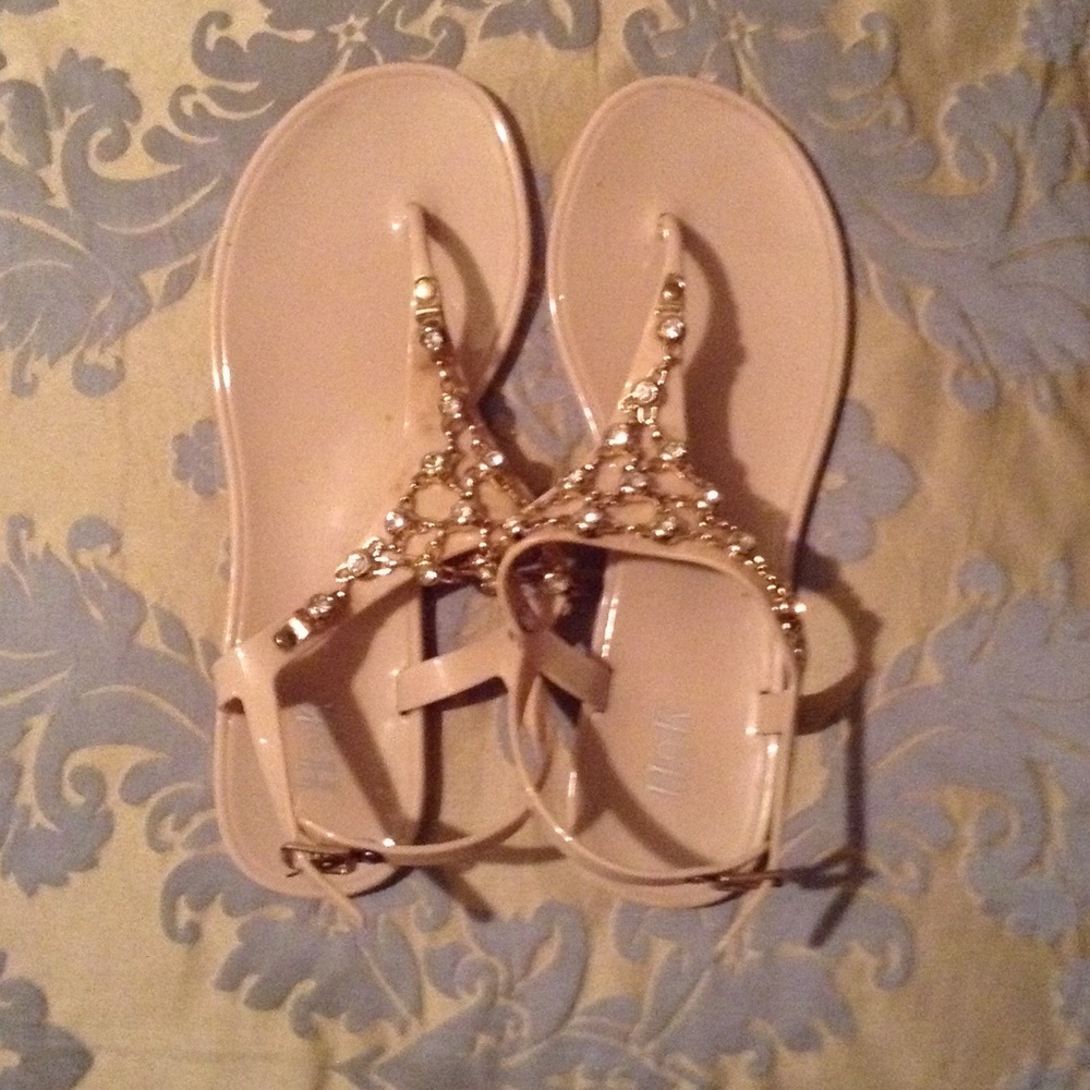 Cream bedazzled thong sandals